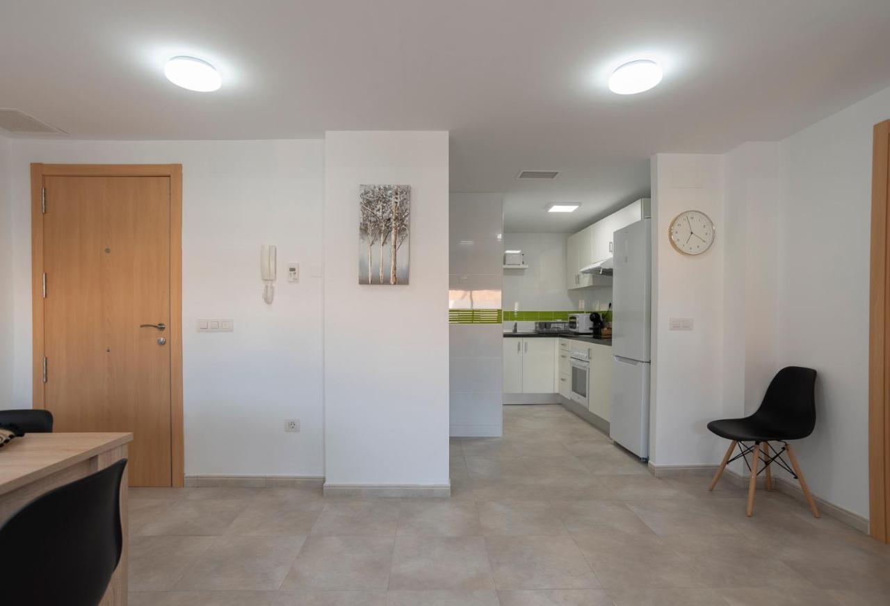 Nuevo Y Moderno Apartamento Con Aire Acondicionado - El Cid 4 Бурриана Экстерьер фото