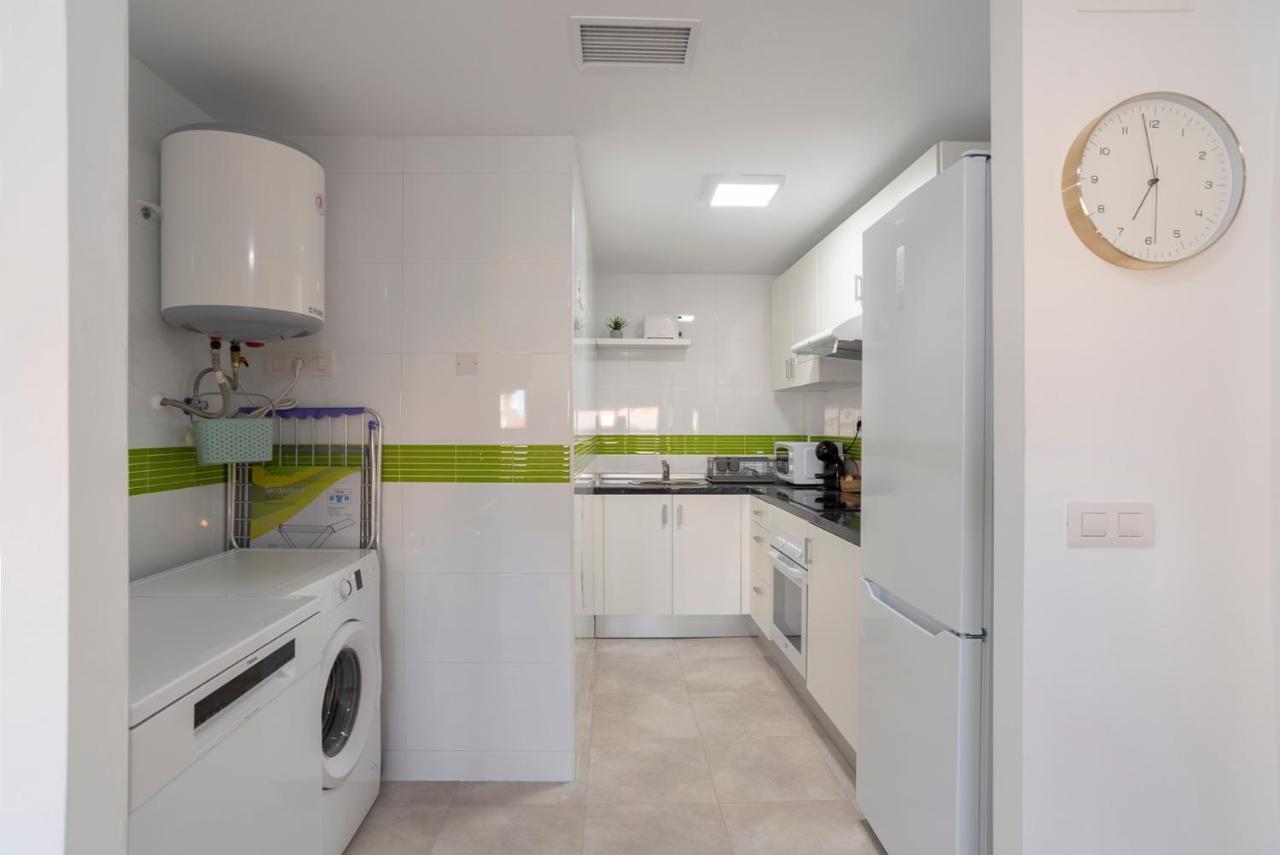 Nuevo Y Moderno Apartamento Con Aire Acondicionado - El Cid 4 Бурриана Экстерьер фото